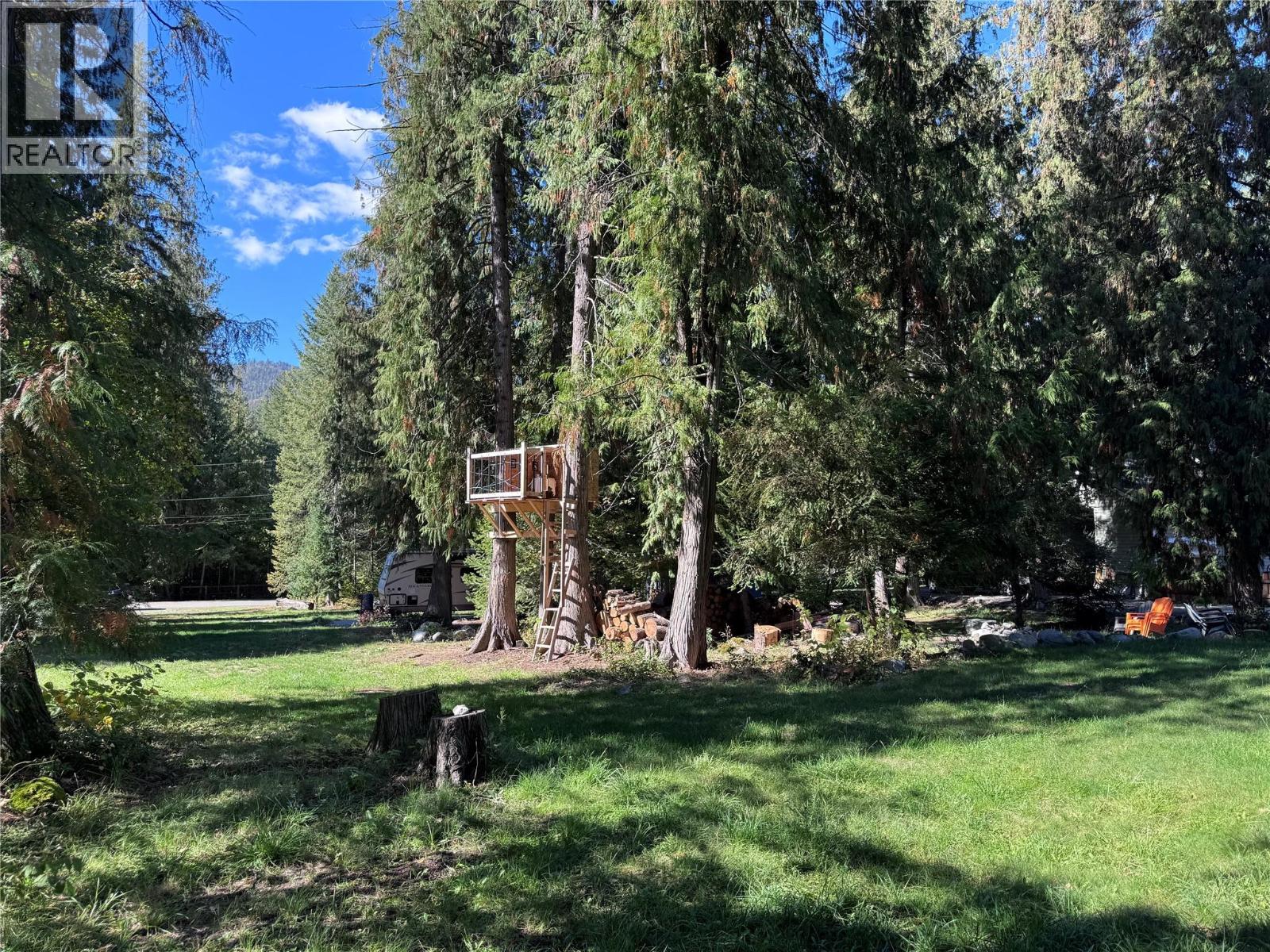 1962 Tambellini Road, Christina Lake, British Columbia  V0H 1E2 - Photo 8 - 10402334