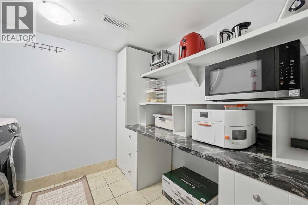 409, 3500 Varsity Drive NW, Calgary, Alberta  T2L 1Y3 - Photo 13 - A2352116