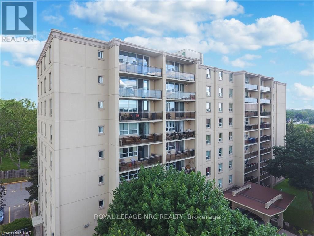 301 - 6400 Huggins Street, Niagara Falls (Stamford), Ontario  L2J 3G5 - Photo 1 - X14082714
