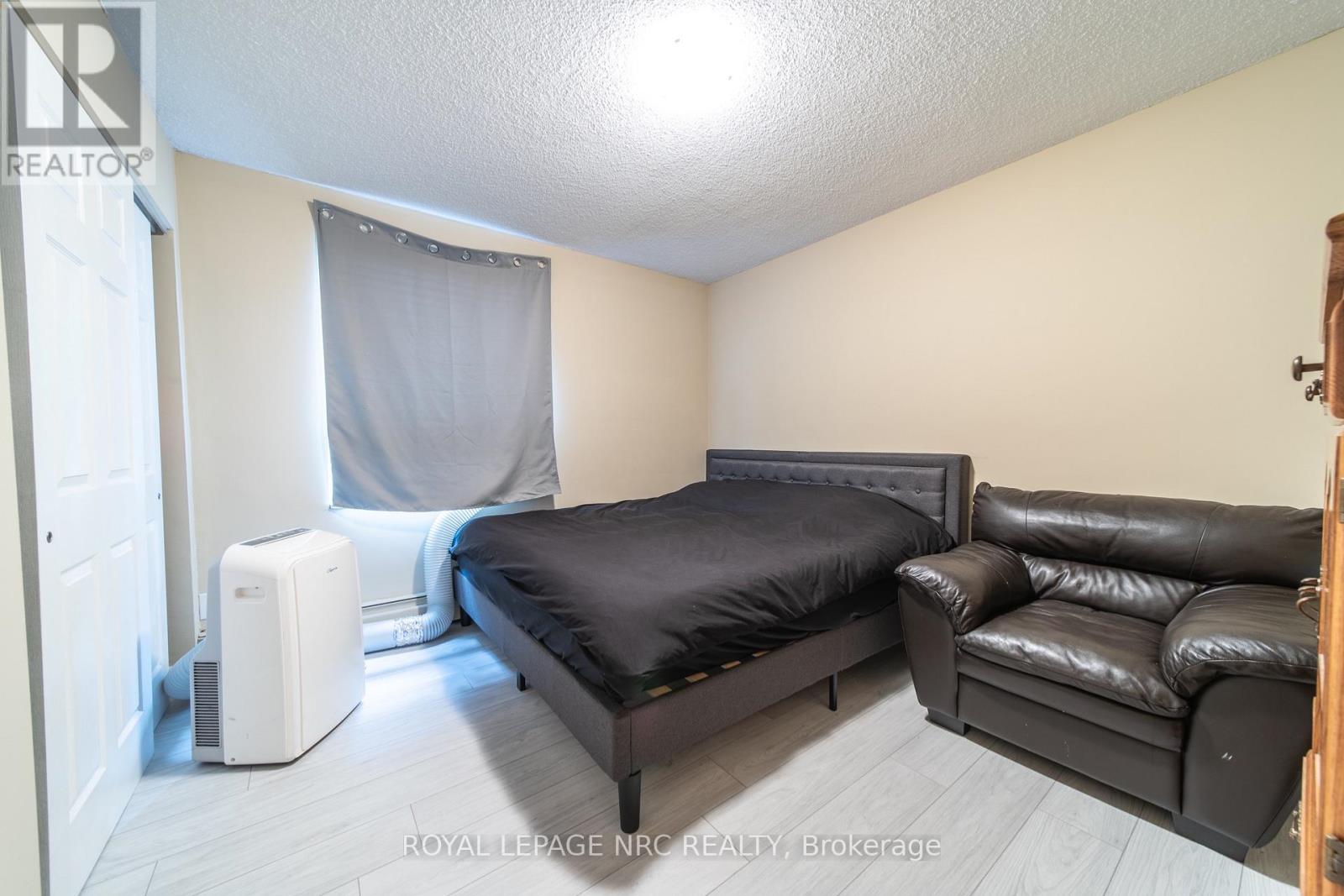 301 - 6400 Huggins Street, Niagara Falls (Stamford), Ontario  L2J 3G5 - Photo 13 - X14082714