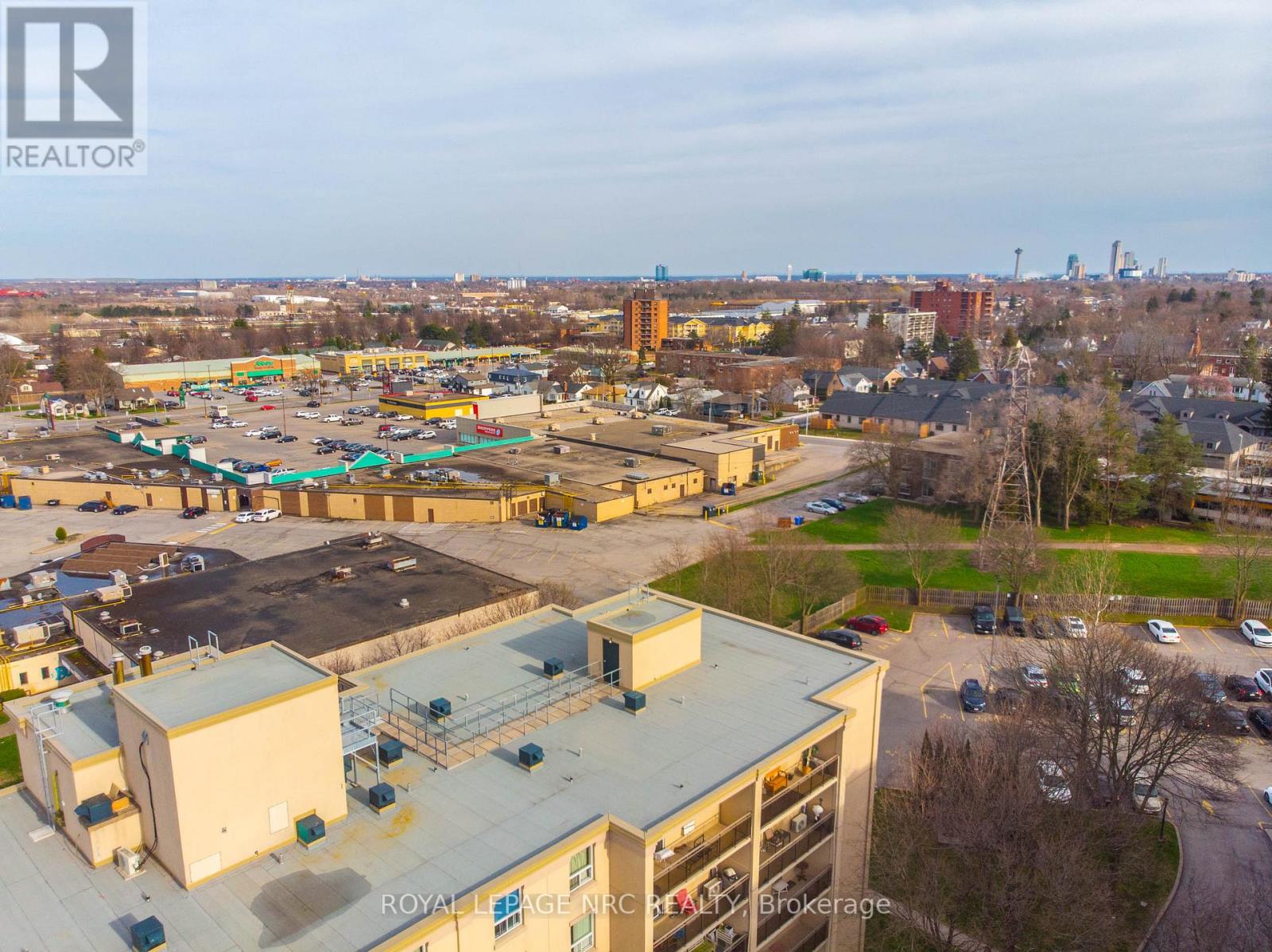 301 - 6400 Huggins Street, Niagara Falls (Stamford), Ontario  L2J 3G5 - Photo 36 - X14082714