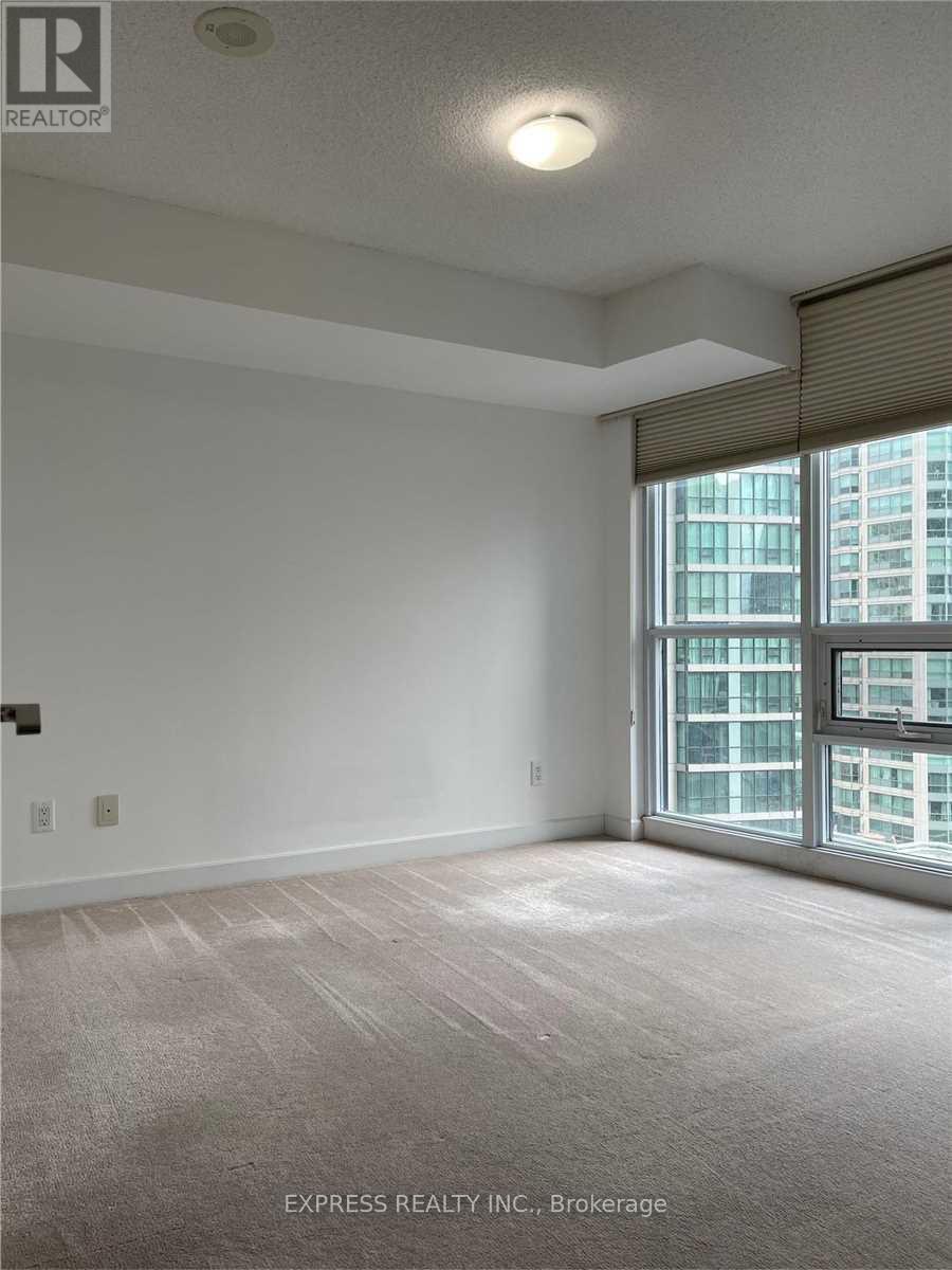 1010 - 18 Harbour Street, Toronto, Ontario  M5J 2Z6 - Photo 9 - C14082672