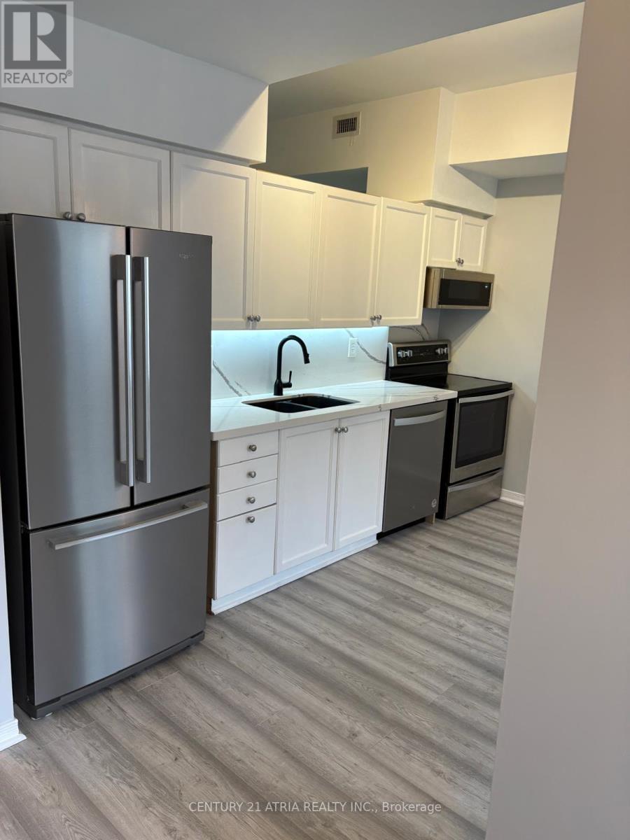 103 - 140 Bathurst Street, Toronto, Ontario  M5V 3N8 - Photo 2 - C14082826