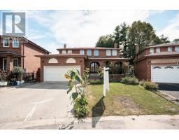 16 ASCOLDA BOULEVARD, Toronto, Ontario