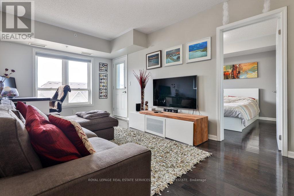 427 - 10 Mendelssohn Street, Toronto, Ontario  M1L 0G7 - Photo 12 - E14082698