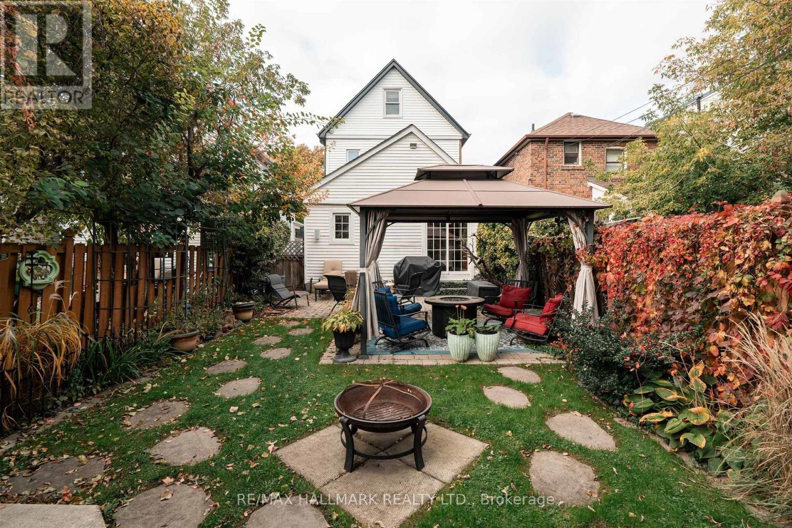 9 Savoy Avenue, Toronto, Ontario  M4C 2X4 - Photo 38 - E14082728