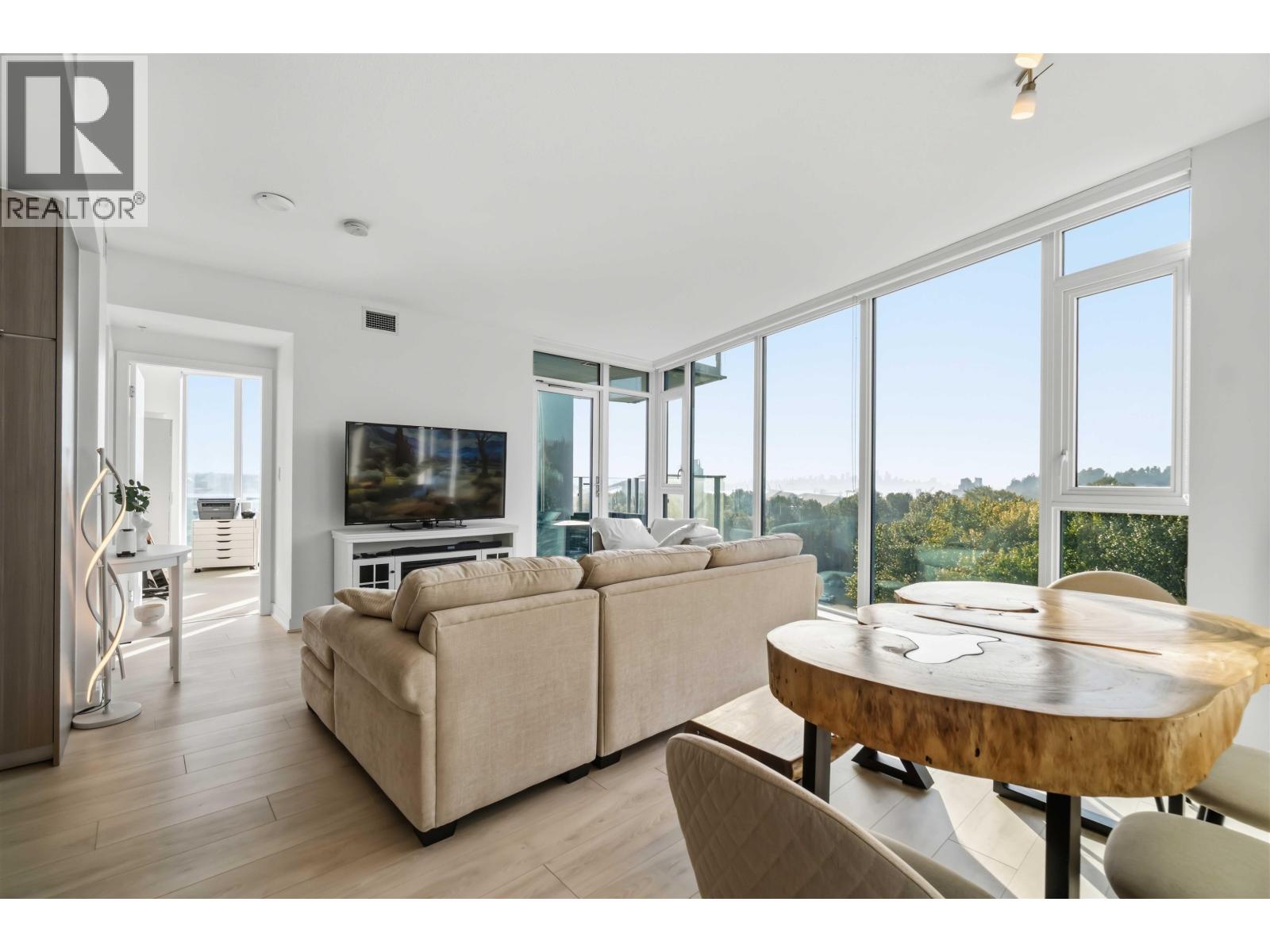 1306 1401 Hunter Street, North Vancouver, British Columbia  V7J 0E2 - Photo 2 - R3175684