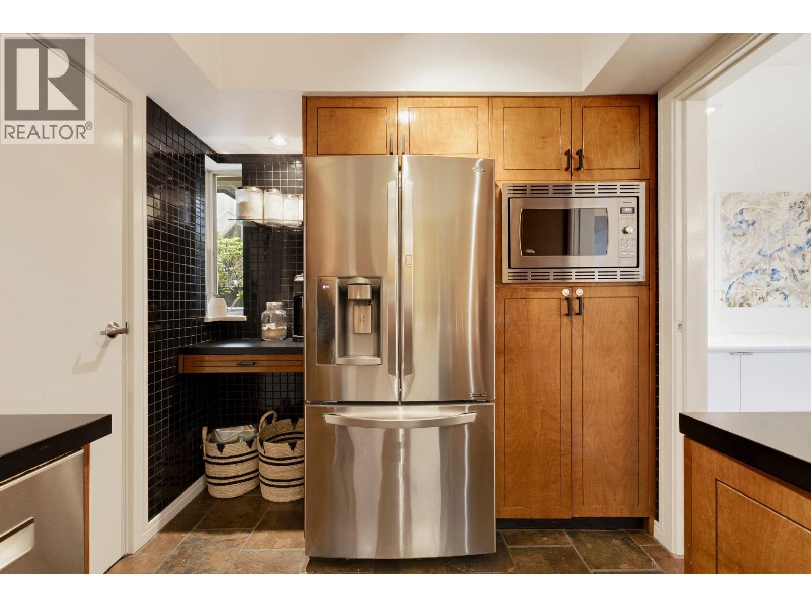 115 1890 W 6th Avenue, Vancouver, British Columbia  V6J 1R6 - Photo 13 - R3175724