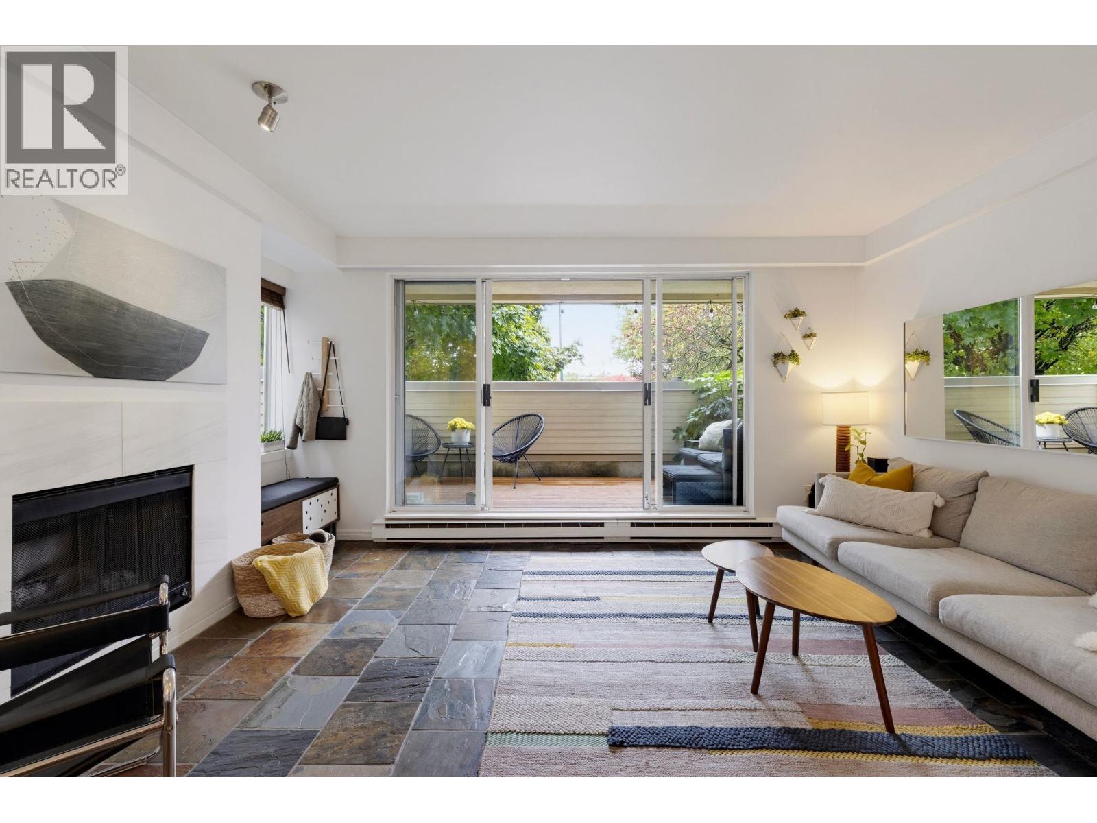 115 1890 W 6th Avenue, Vancouver, British Columbia  V6J 1R6 - Photo 2 - R3175724