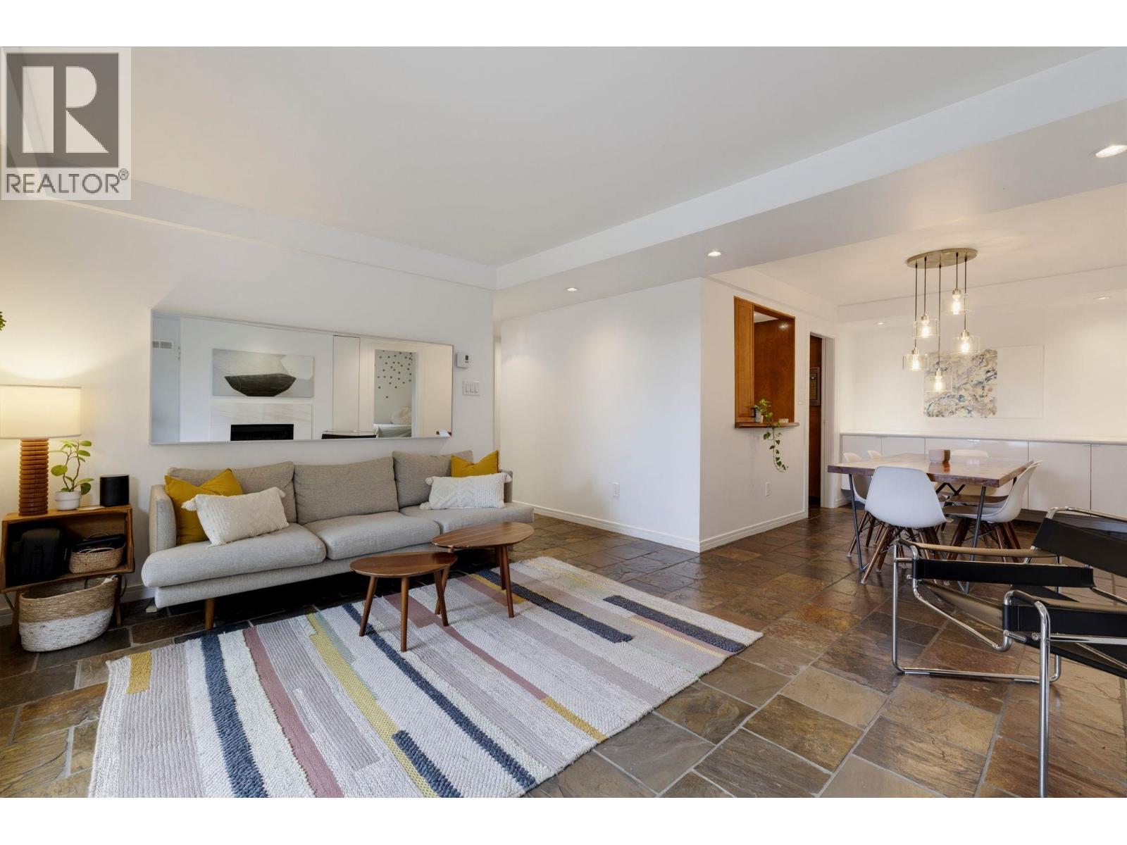 115 1890 W 6th Avenue, Vancouver, British Columbia  V6J 1R6 - Photo 4 - R3175724