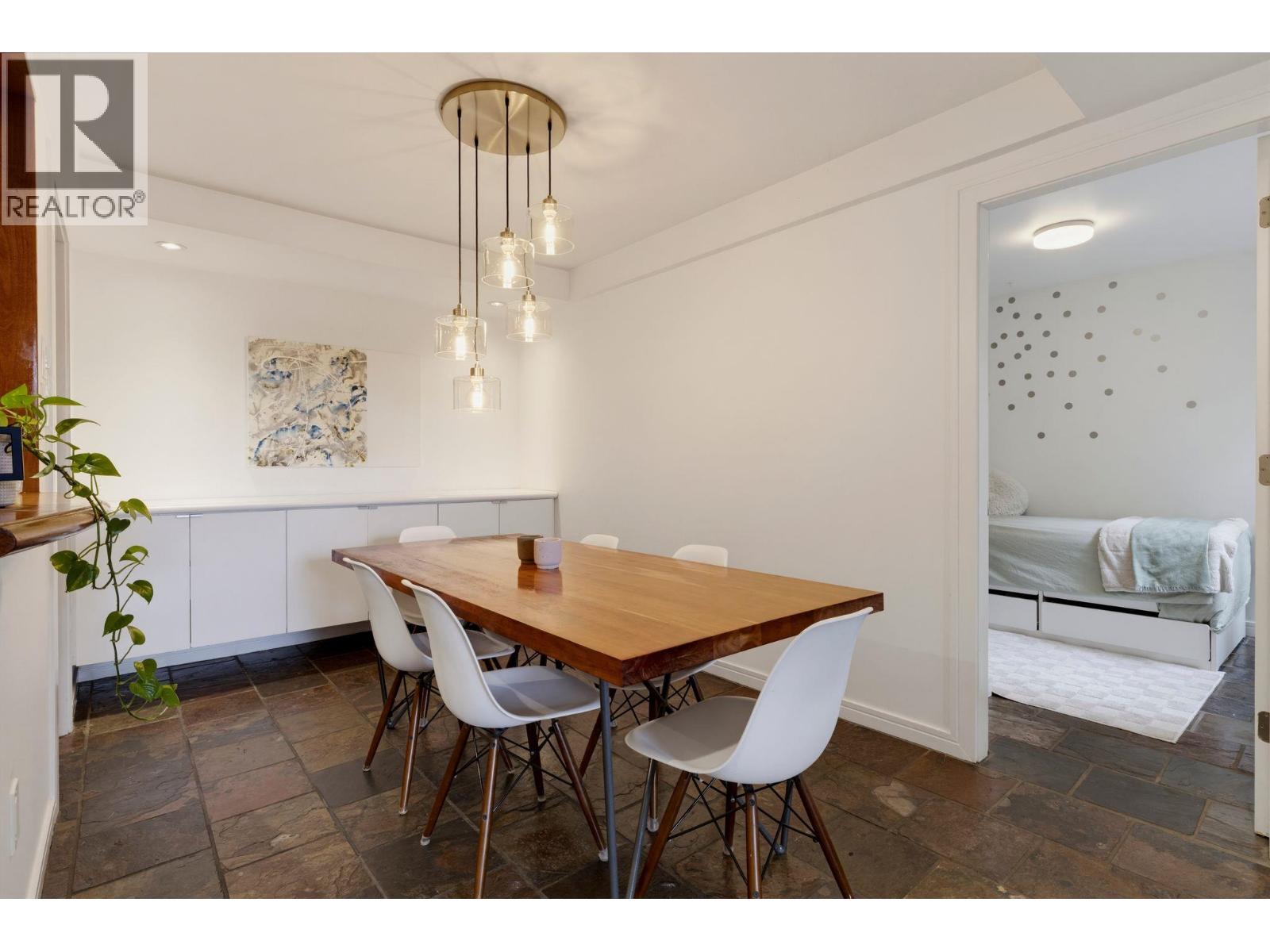 115 1890 W 6th Avenue, Vancouver, British Columbia  V6J 1R6 - Photo 6 - R3175724