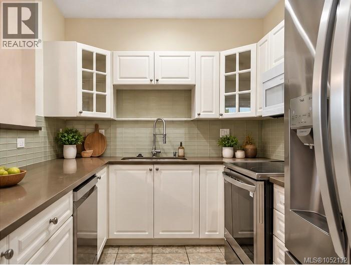 409 380 Waterfront Cres