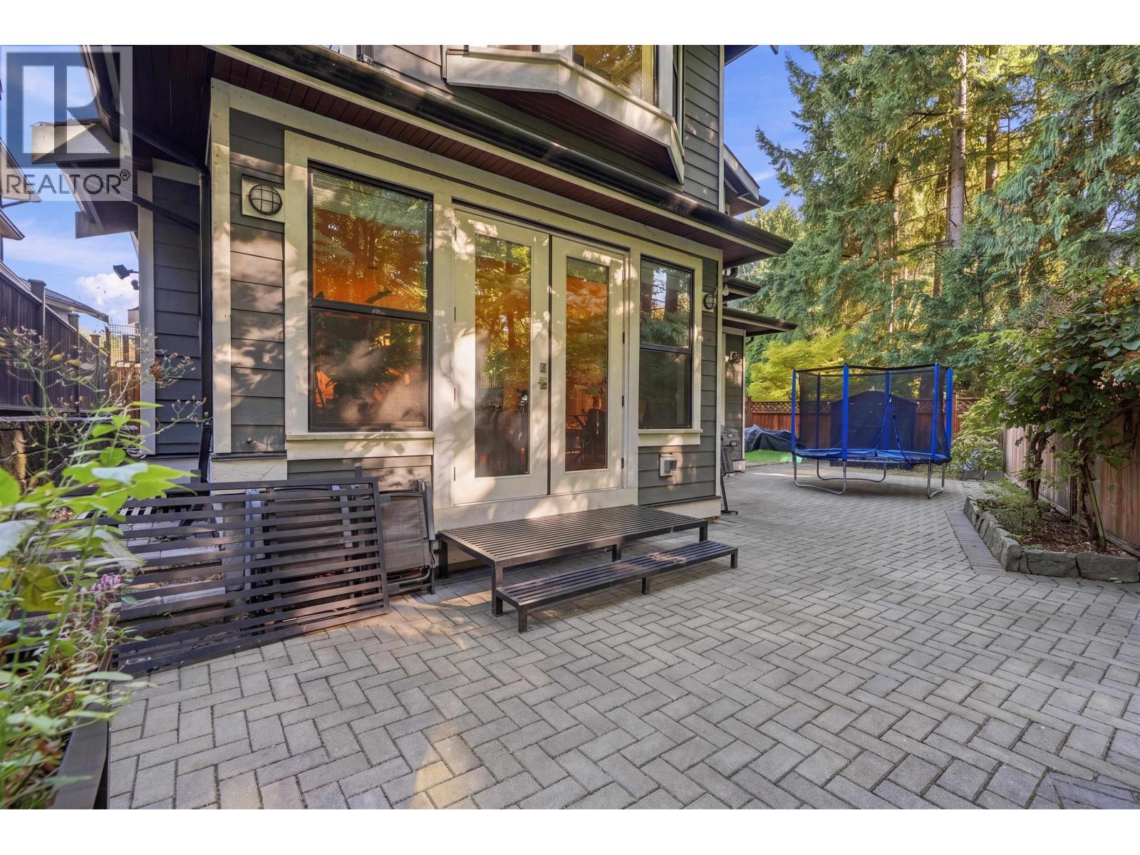 631 W 24th Close, North Vancouver, British Columbia  V6E 2P4 - Photo 40 - R3175696