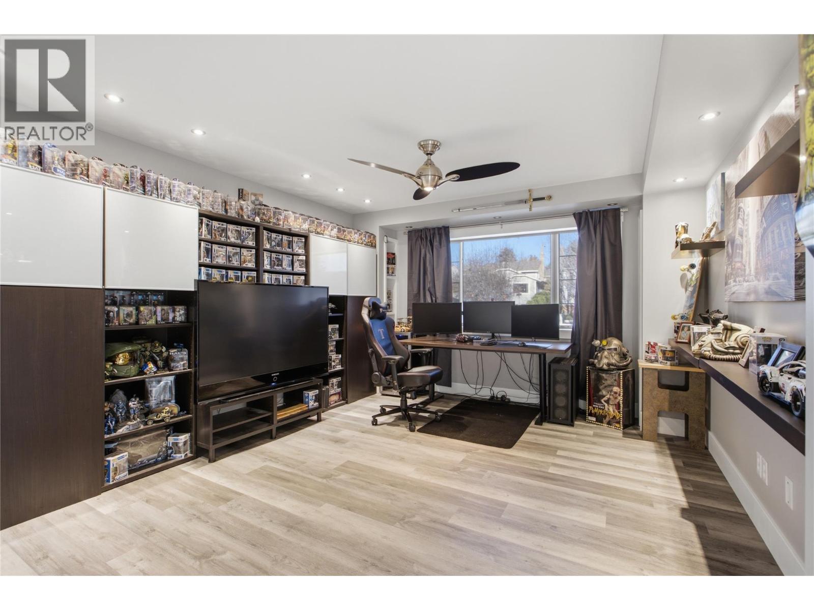 460 Sentinel Court
