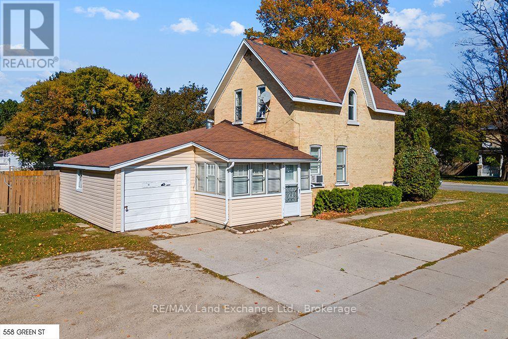 558 Green Street, Saugeen Shores, Ontario  N0H 2C1 - Photo 2 - X14082762