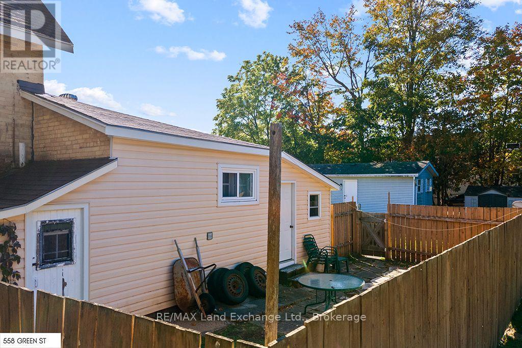 558 Green Street, Saugeen Shores, Ontario  N0H 2C1 - Photo 6 - X14082762
