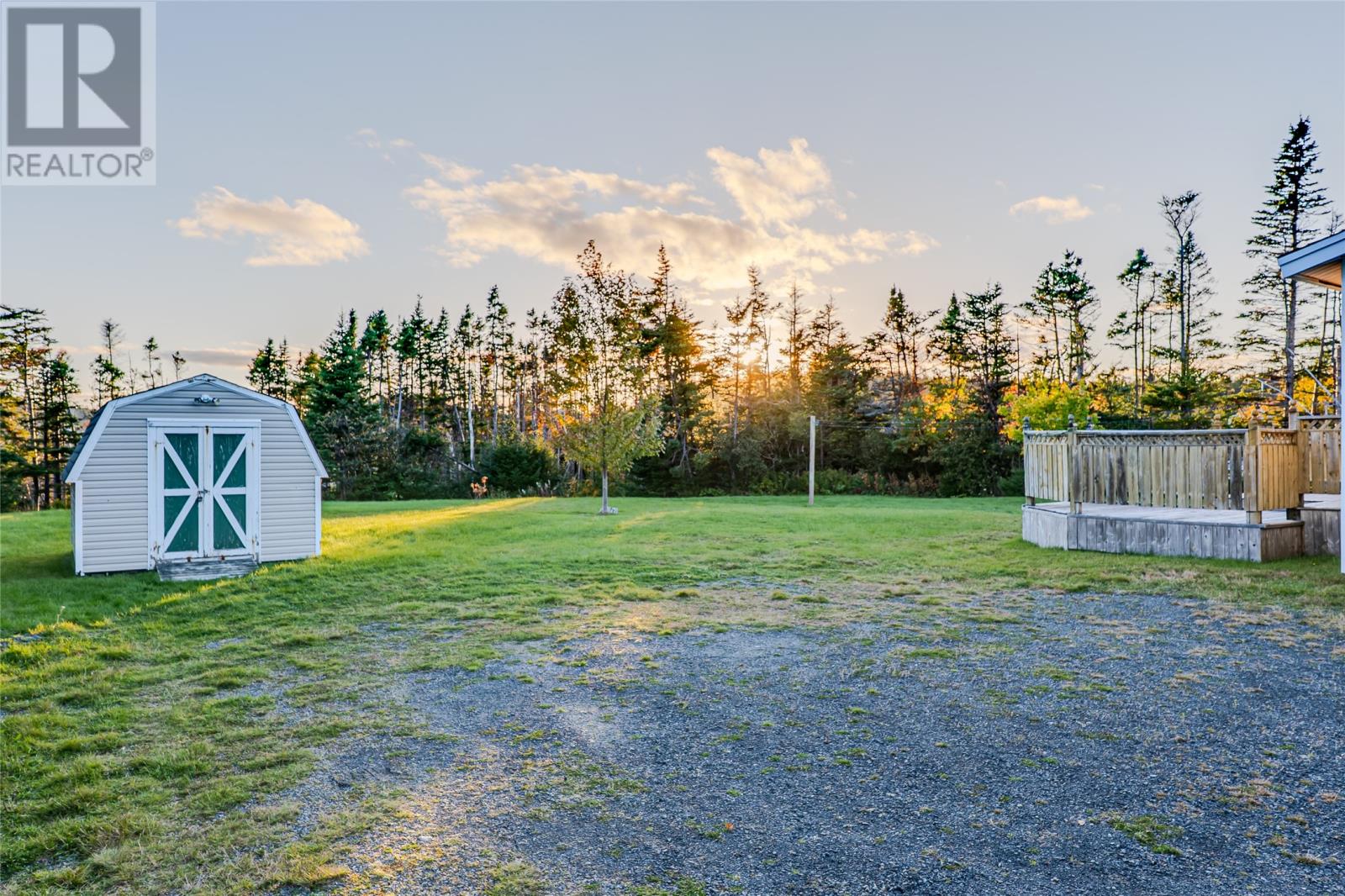 6 Back Road, Tors Cove — photo 33