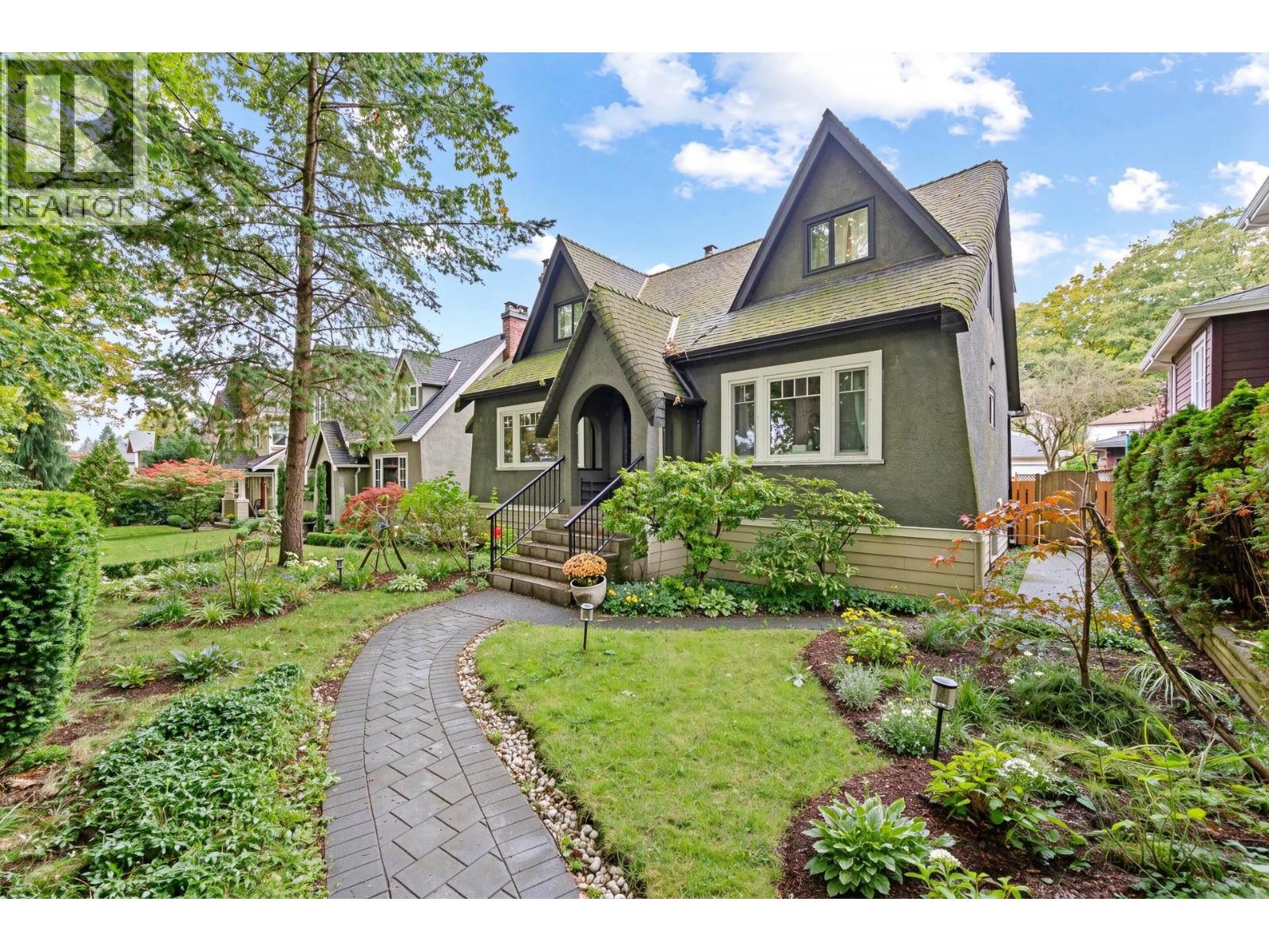 2923 W 32nd Avenue, Vancouver, British Columbia  V6L 2B8 - Photo 2 - R3174267