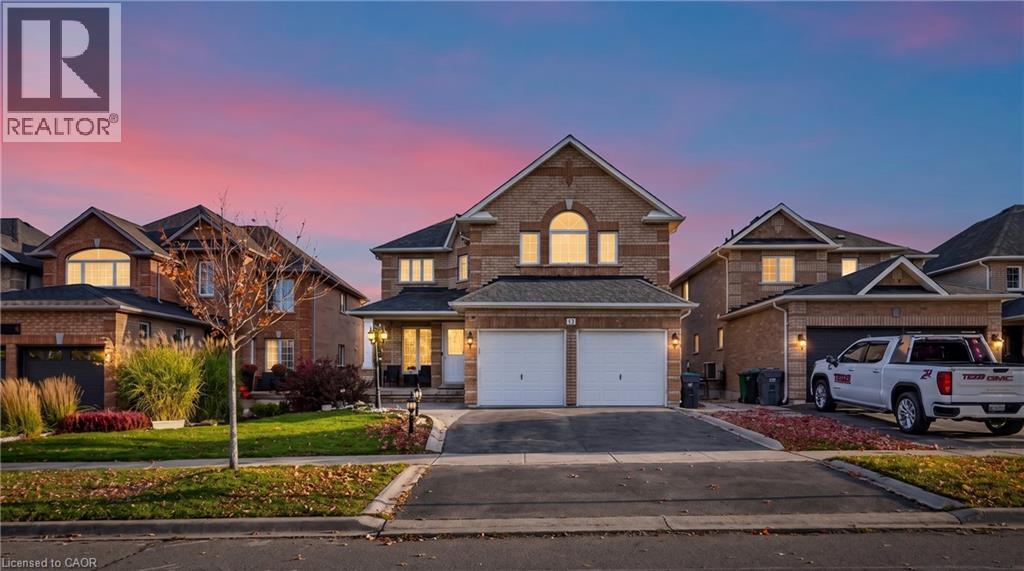 13 DOVASTON Gate, Bolton, Ontario