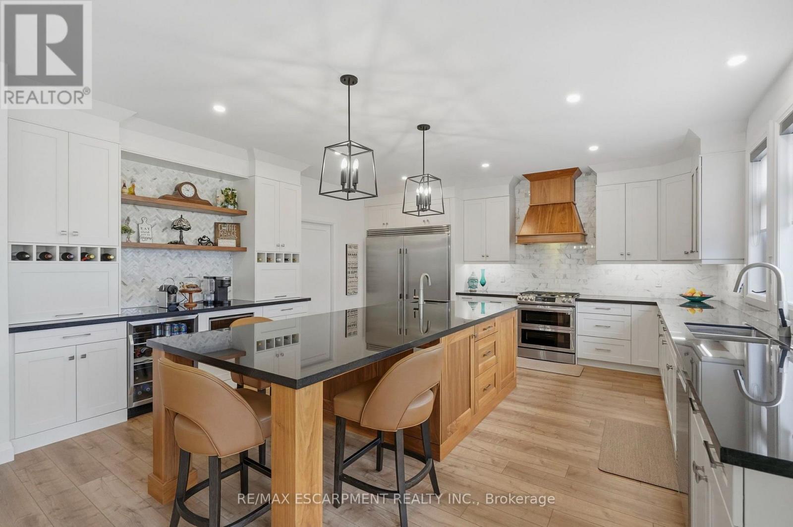 15 Saint Anthony Place, Hamilton, Ontario  L9C 0E4 - Photo 14 - X14082722