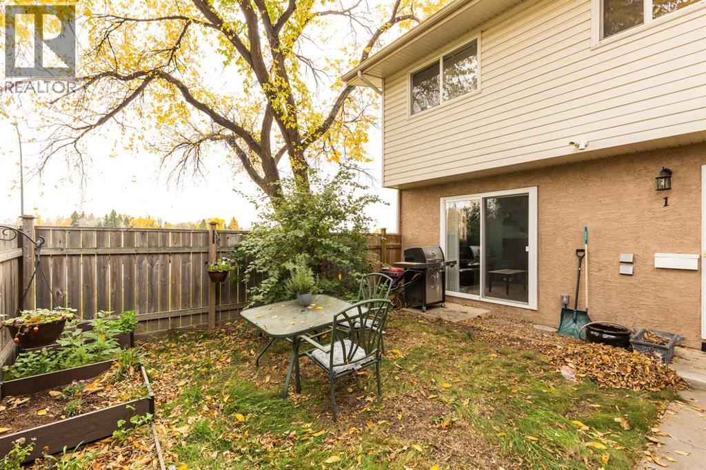 1, 1915 18 Avenue N, Lethbridge, Alberta  T1H 4V6 - Photo 3 - A2351194