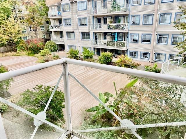 327 12101 80 Avenue, Surrey, British Columbia  V3W 5V6 - Photo 4 - R3175082
