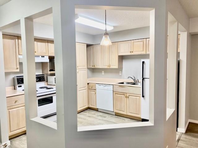 327 12101 80 Avenue, Surrey, British Columbia  V3W 5V6 - Photo 8 - R3175082