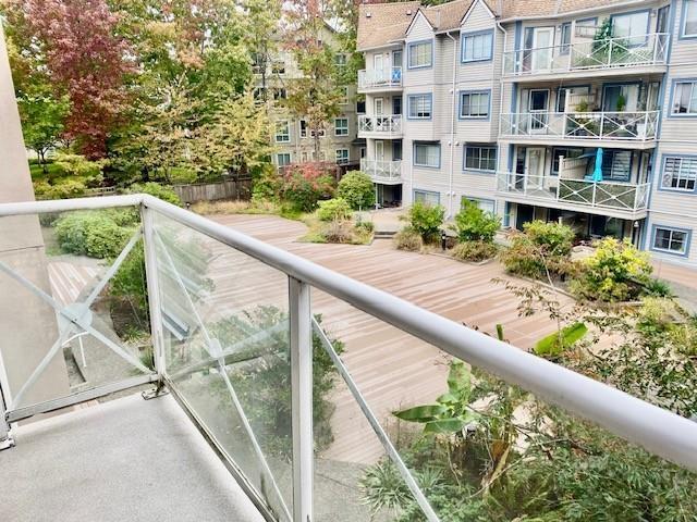 327 12101 80 Avenue, Surrey, British Columbia  V3W 5V6 - Photo 3 - R3175082