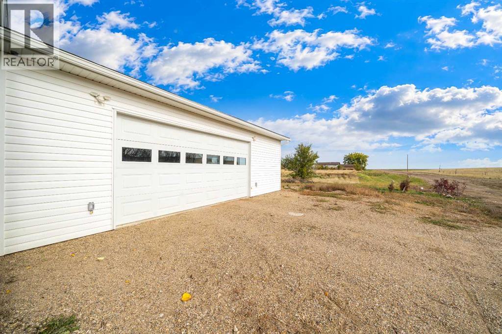 204 6 Street, Suffield, Alberta T0J 2N0 - Photo 8 - A2352374