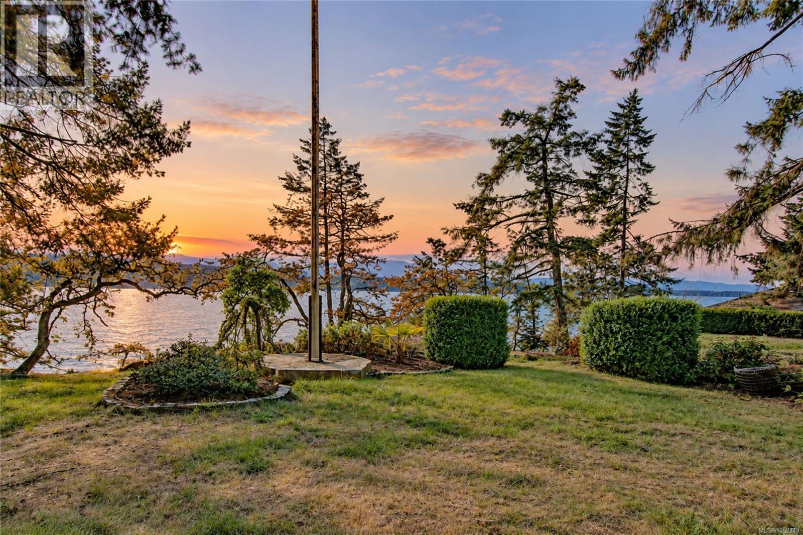 1459 Whitecap Rd