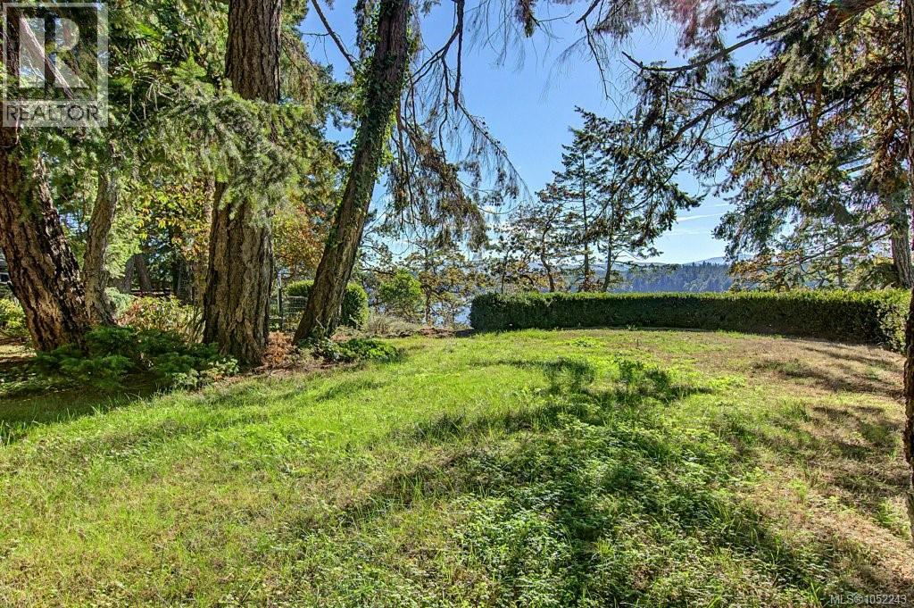 1459 Whitecap Rd