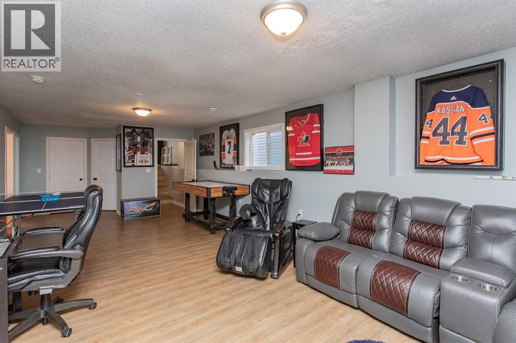 171 Long Close, Red Deer, Alberta  T4R 0J6 - Photo 18 - A2352322