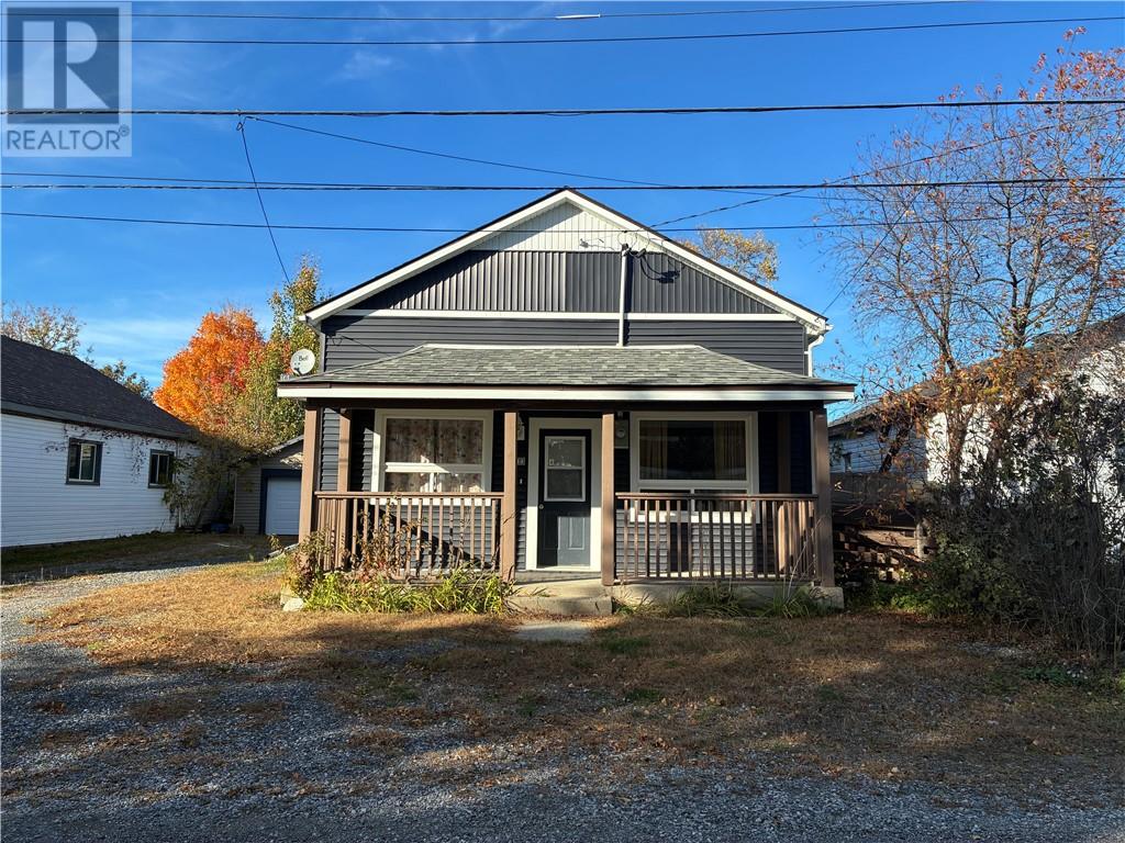 514 John Street, Espanola, Ontario  P5E 1L3 - Photo 2 - 2130908