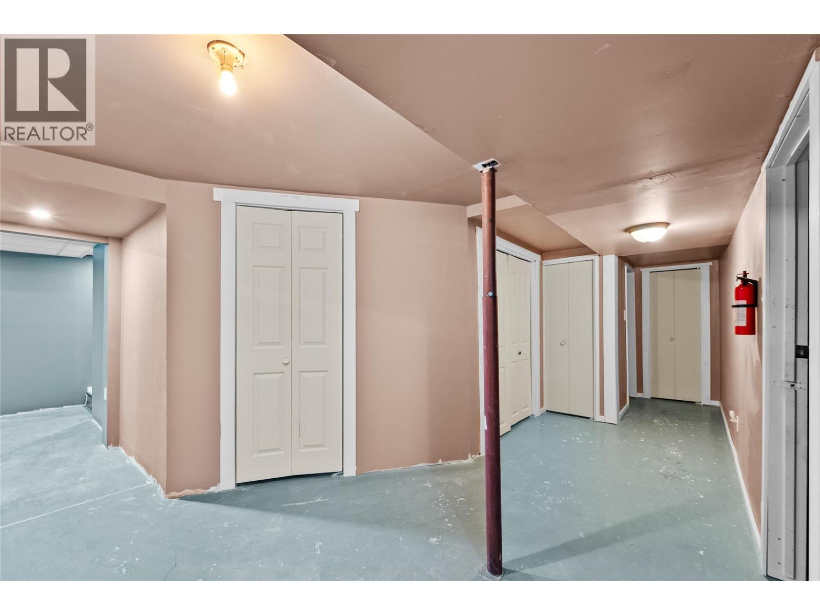 1195 14th Street Unit# 33, Kamloops, British Columbia  V2B 8L1 - Photo 29 - 10398756