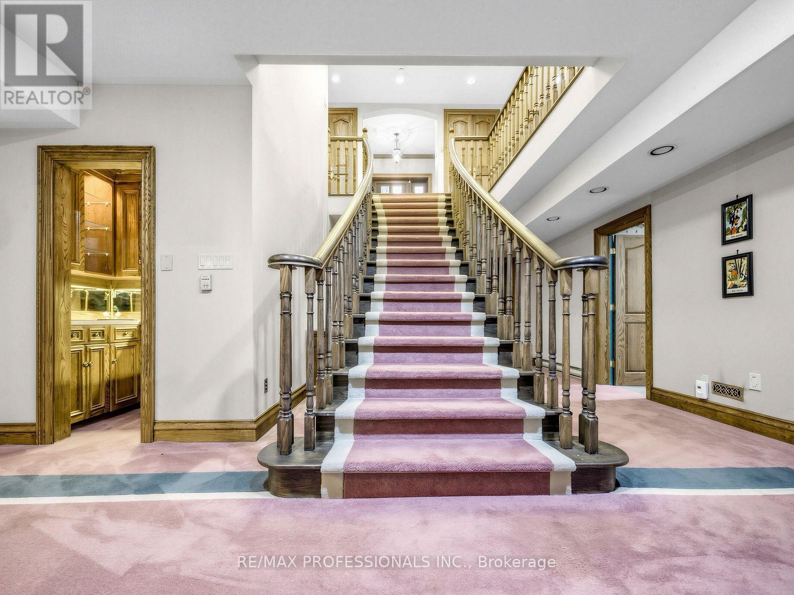 1952 Lapad Court, Mississauga, Ontario  L5L 5R1 - Photo 27 - W14080536