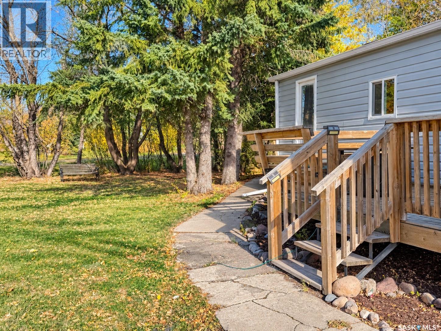 512 2nd Avenue, Turtleford, Saskatchewan  S0M 2Y0 - Photo 4 - SK051100