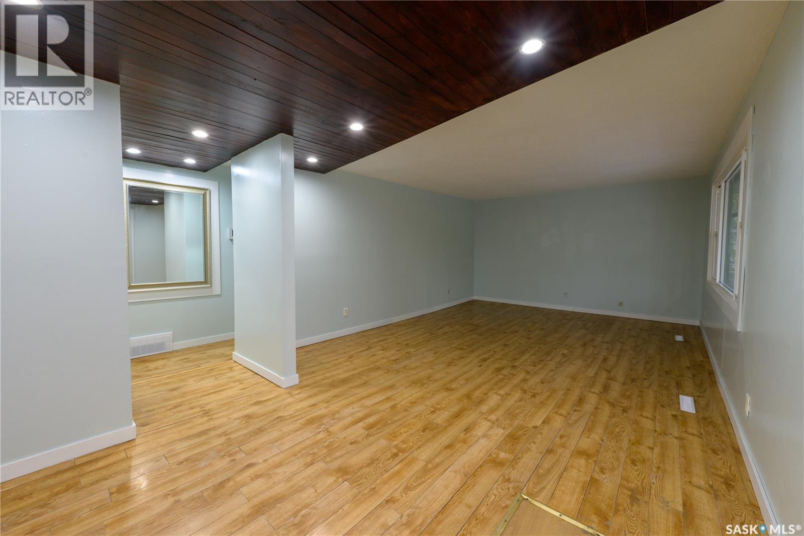 1504 Shannon Road, Regina, Saskatchewan  S4S 5L6 - Photo 10 - SK051009