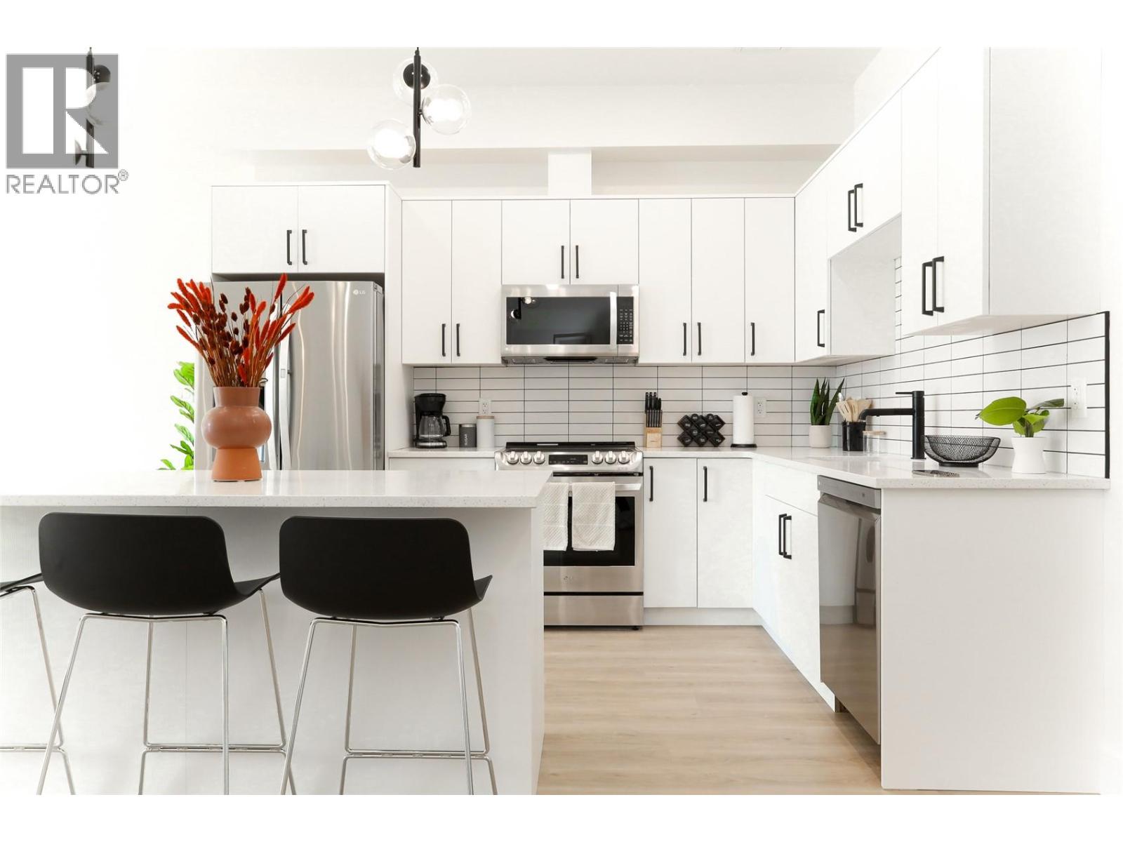 850 Railway Lane Unit# 103, Okanagan Falls, British Columbia  V0H 1R0 - Photo 6 - 10383008
