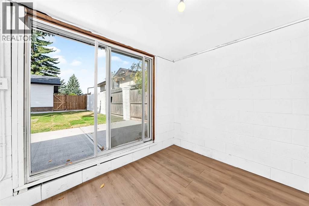 3320 60 Street NE, Calgary, Alberta  T1Y 3S9 - Photo 36 - A2350237