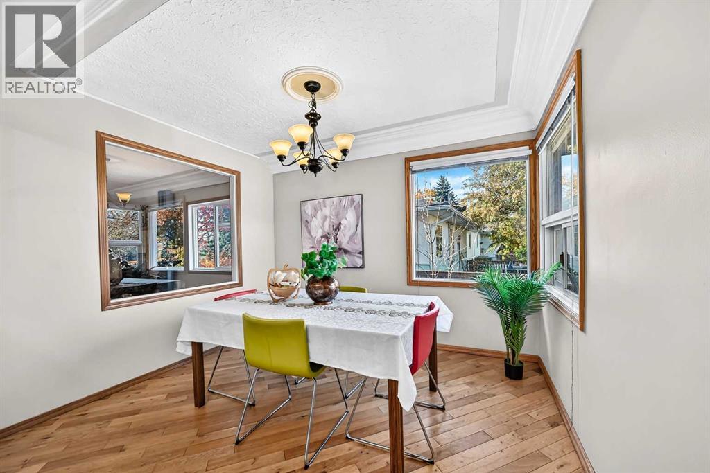 2208 Capitol Hill Crescent Nw, Calgary, Alberta  T2M 4B9 - Photo 7 - A2351727