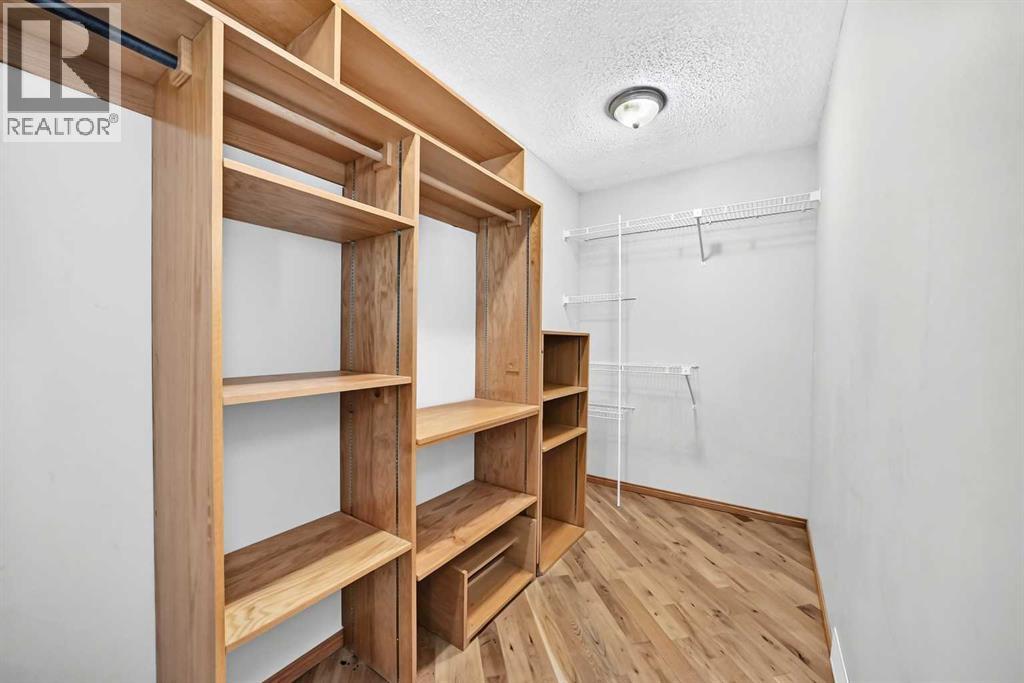 2208 Capitol Hill Crescent Nw, Calgary, Alberta  T2M 4B9 - Photo 14 - A2351727