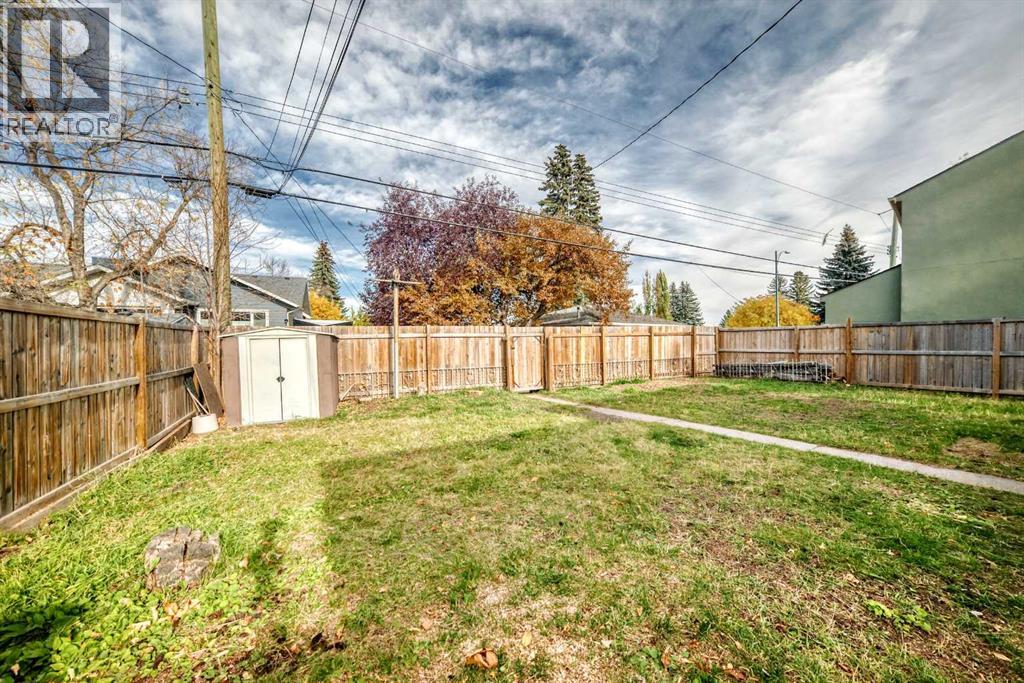 2208 Capitol Hill Crescent Nw, Calgary, Alberta  T2M 4B9 - Photo 42 - A2351727