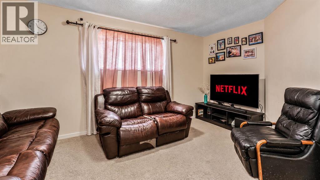 34 Prestwick Landing SE, Calgary, Alberta  T2Z 3S3 - Photo 41 - A2351855