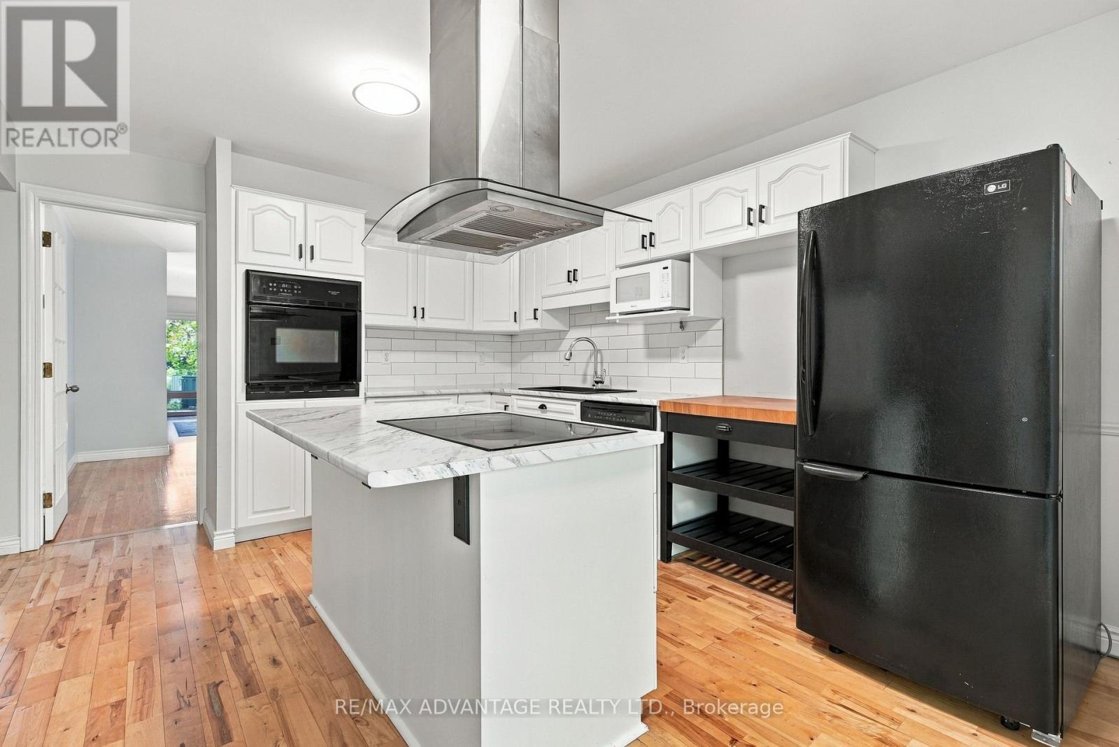 659 Woodcrest Boulevard, London South, Ontario  N6K 1P8 - Photo 12 - X14083122