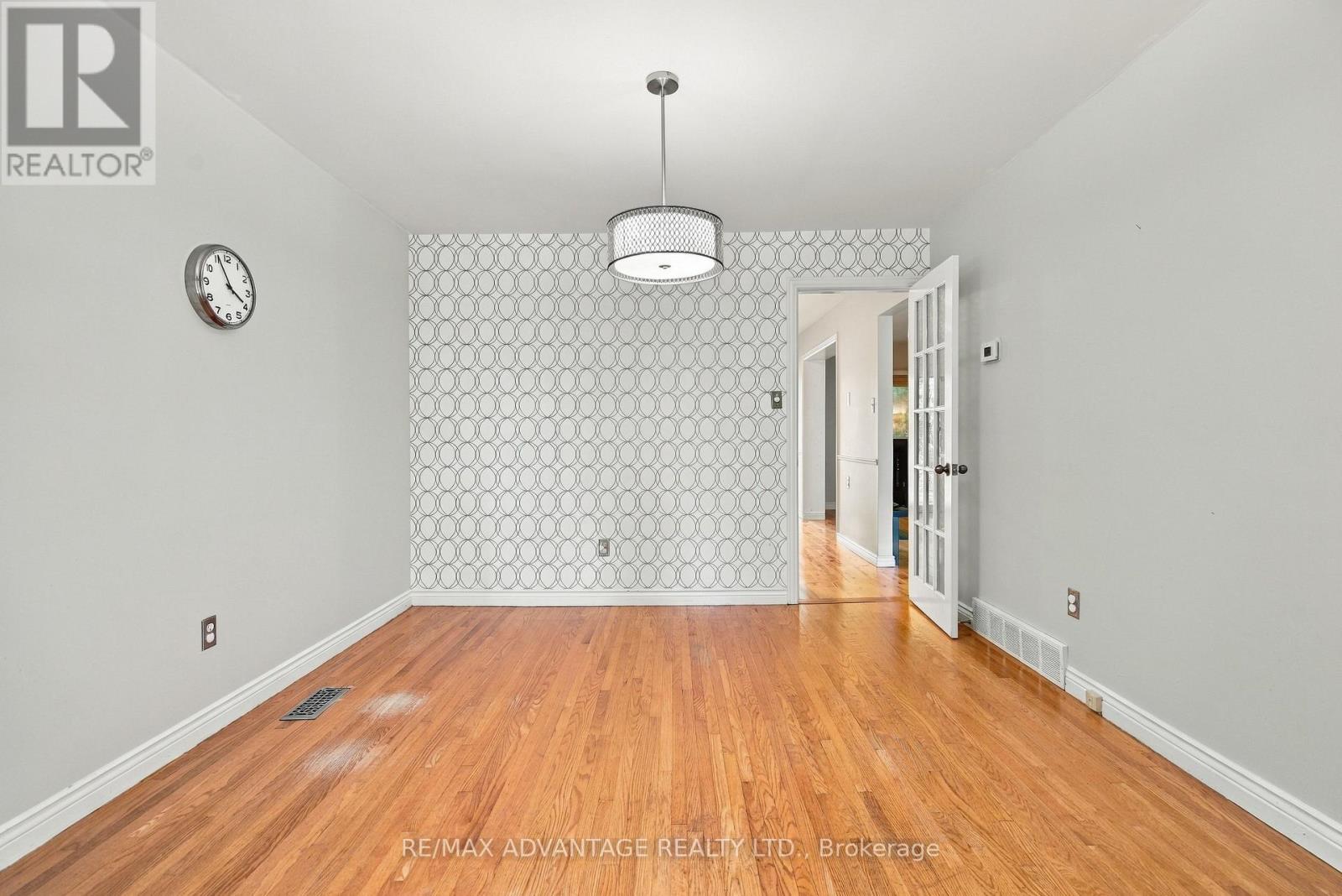 659 Woodcrest Boulevard, London South, Ontario  N6K 1P8 - Photo 17 - X14083122