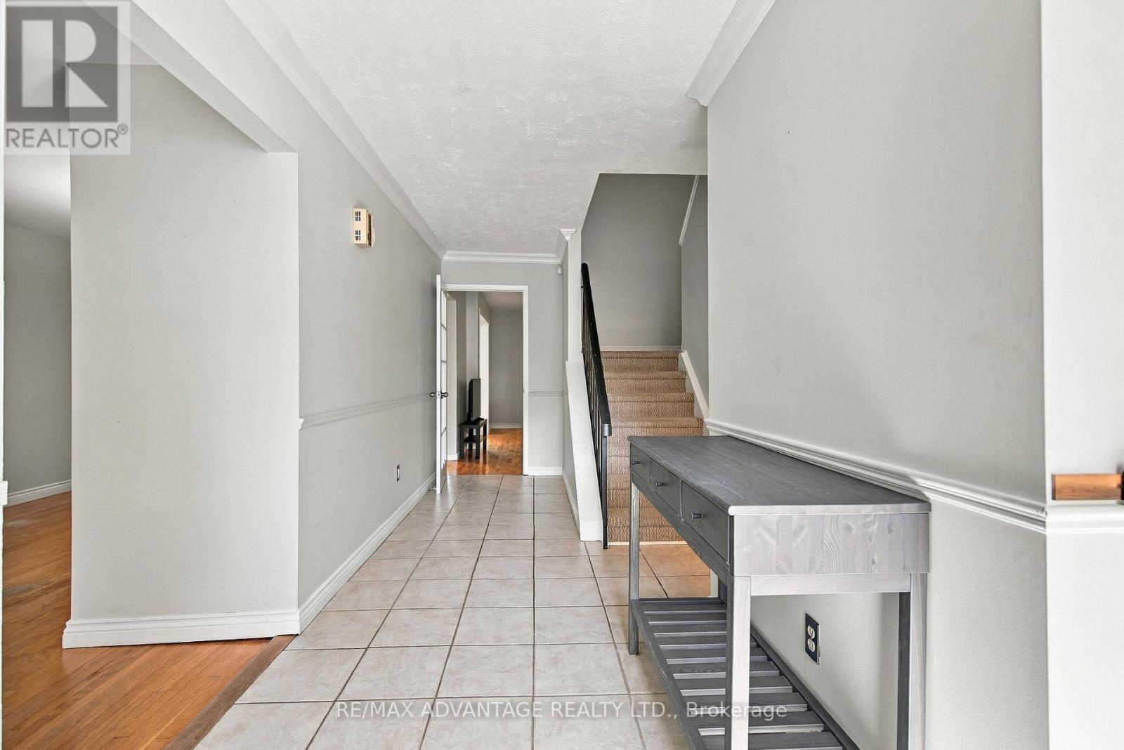 659 Woodcrest Boulevard, London South, Ontario  N6K 1P8 - Photo 9 - X14083122