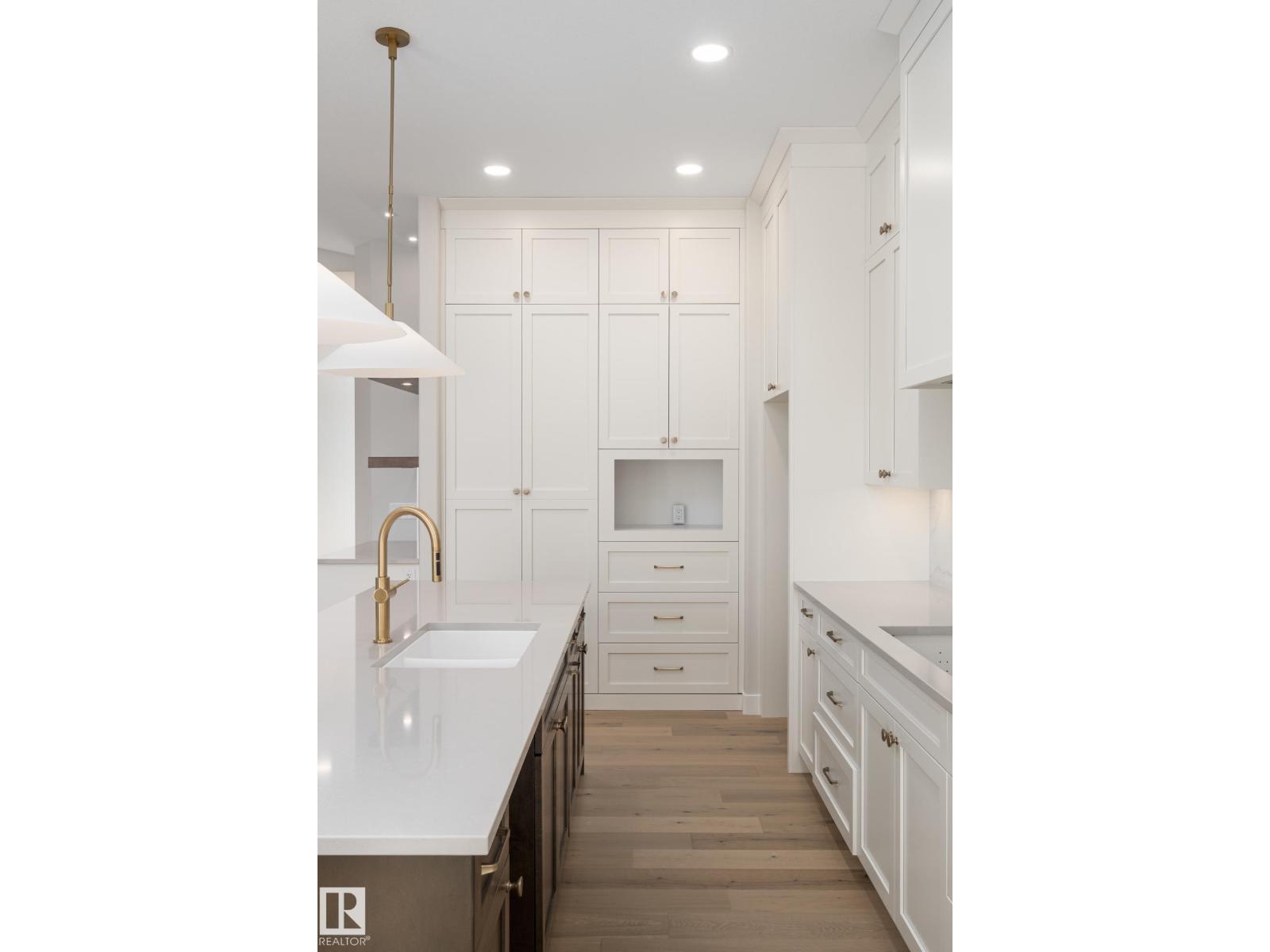 242 HAYS RIDGE BV SW