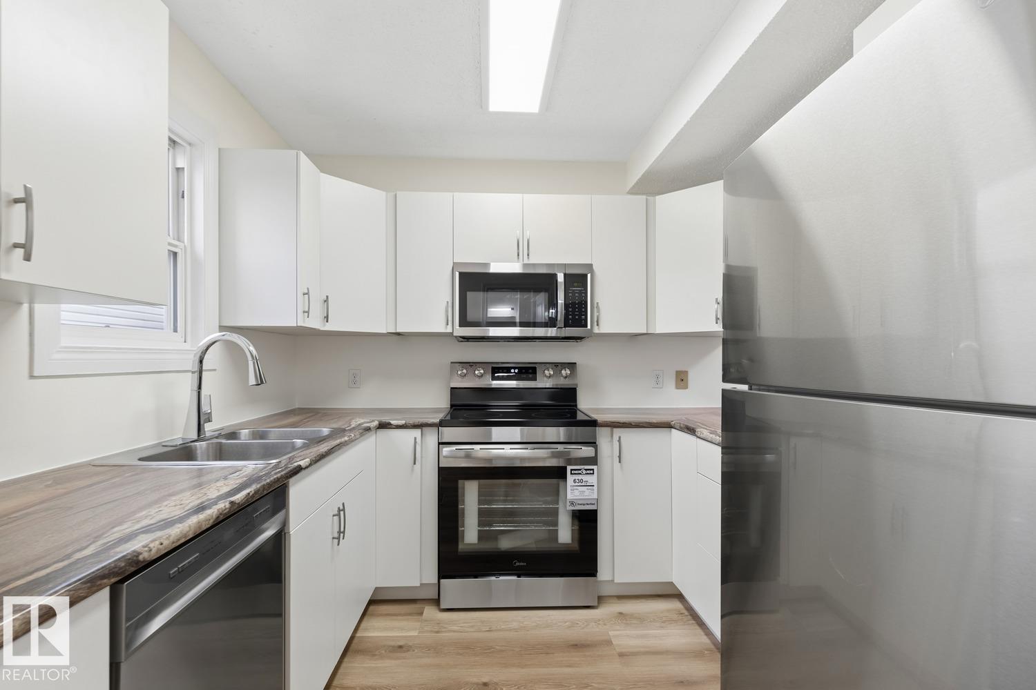 10475 24 AV NW