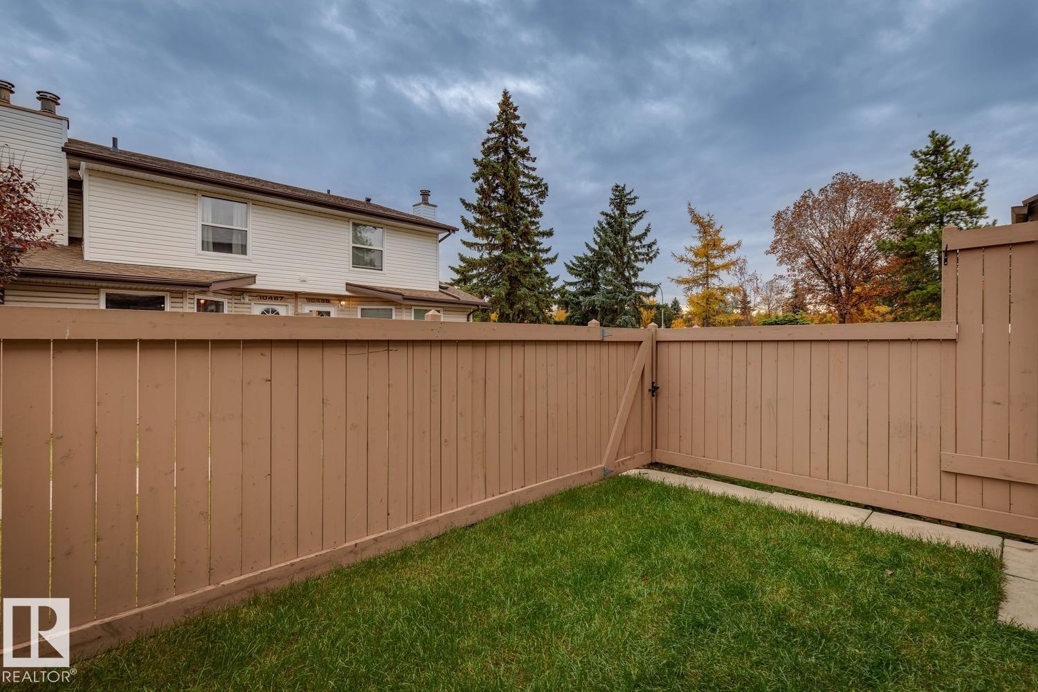 10475 24 AV NW