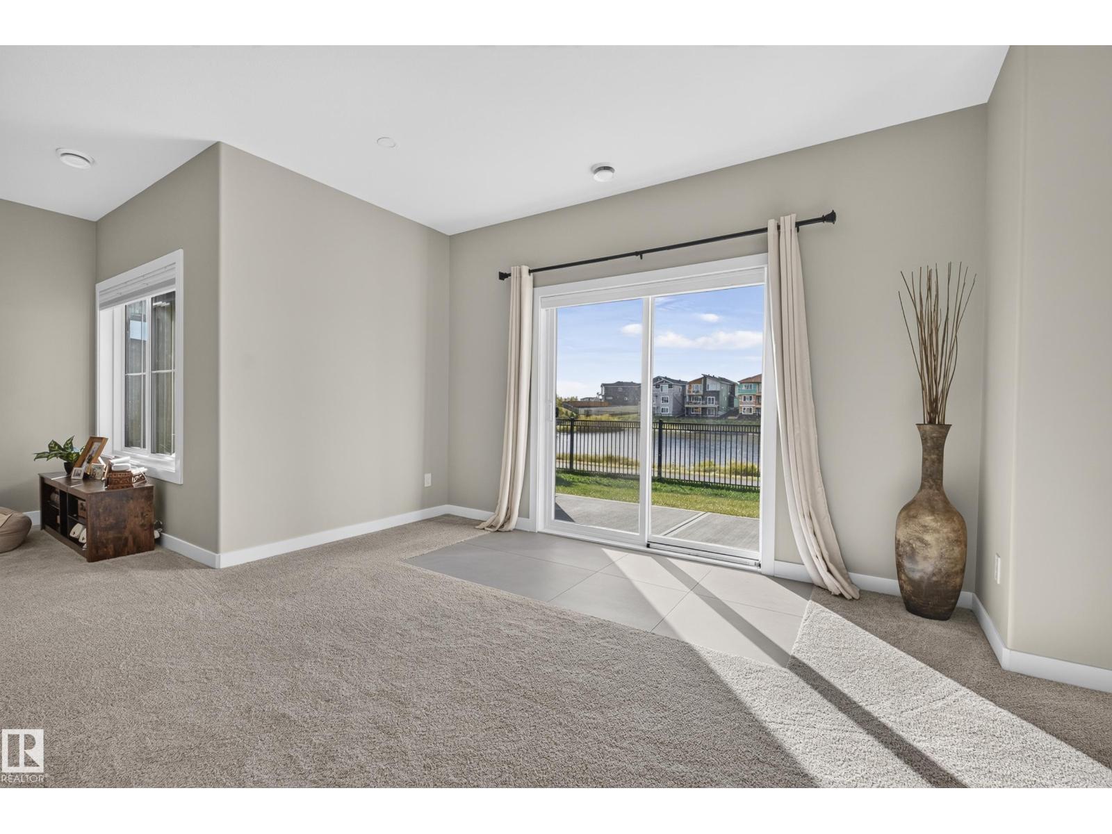 55 EDGEFIELD WY